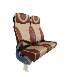 Accoudoir réglable de couleur faite sur commande de disposition de disposition de Seat 2+2 d'autobus de touristes de soutien de jambe