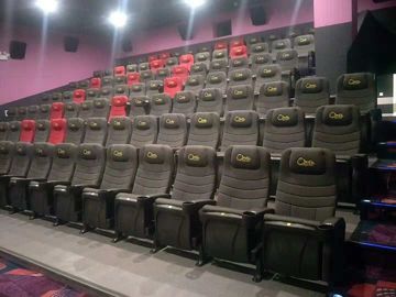Éponge formée écumante reliée de nouveau par haute de places assises de théâtre commercial arrière mou